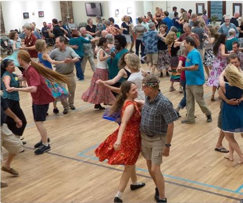 Contra Dance, at Tallahassee Senior Center for the Arts, Tallahassee FL ...