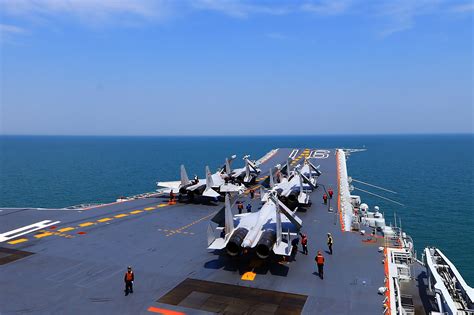 How China's 003 Aircraft Carrier Fujian Compares With U.S. Navy - Newsweek