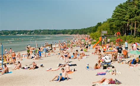 Pirita and Pikakari beaches in Tallinn become wheelchair accessible ...