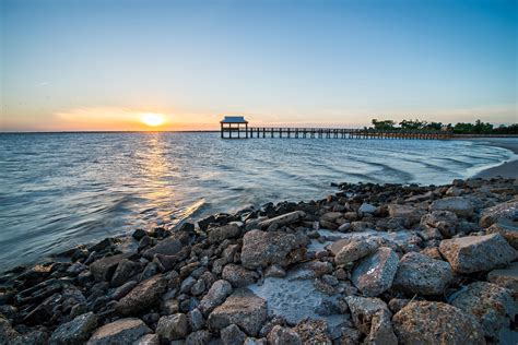 8 Beautiful Beaches In Mississippi - Southern Trippers