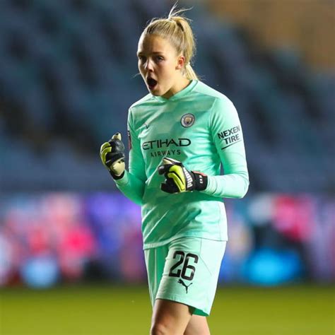 Rachel Brown-Finnis interview: England women goalkeepers