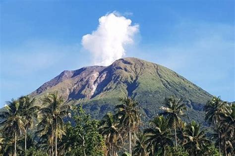 Phivolcs detects rise in Mt. Bulusan activity; eruption possible | ABS ...