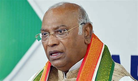 Rajneta » Mallikarjun Kharge Biography : मल्लिकार्जुन खरगे जीवन परिचय ...