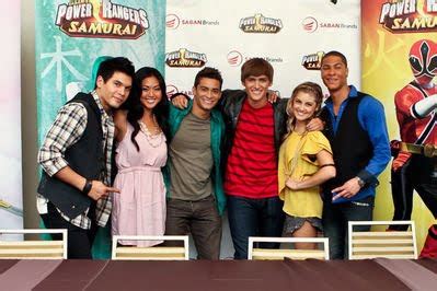 Henshin Grid: Power Rangers Samurai cast at Comic Con International 2011