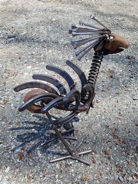 Horseshoe Art Bird Lawn Ornament Scrap Metal Art Welded - Etsy