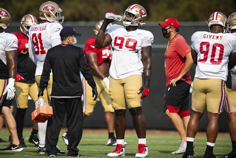 Rookie DT Javon Kinlaw has big shoes to fill for 49ers