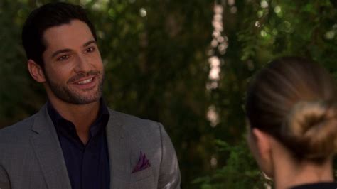 10 Best Lucifer & Chloe Moments From 'Lucifer' Season 4 (PHOTOS)