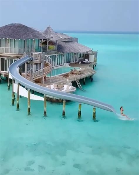 Overwater Bungalow in the Maldives | Overwater bungalows, Vacation ...