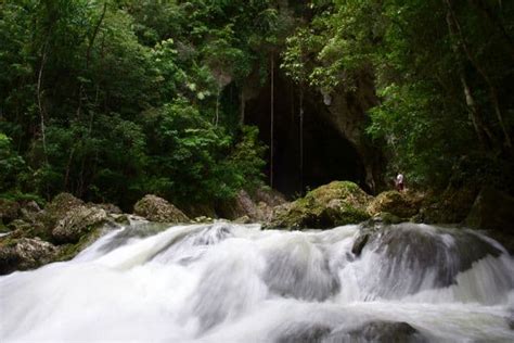 A Day Trip to Blue Creek Cave – Belize Adventure