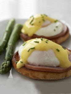 TIP OF THE DAY: Reinvent Eggs Benedict With These Variations | The ...