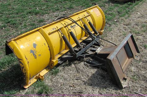 Meyer C85 skid steer mount snow plow in Wamego, KS | Item 8666 sold ...