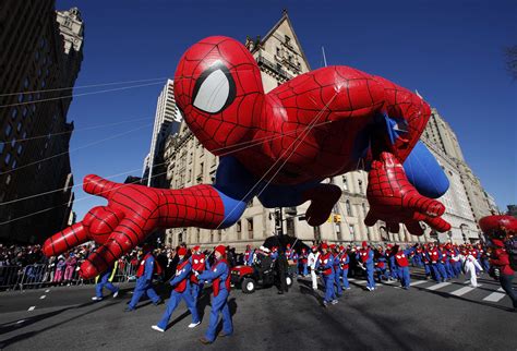 Macy's Day Parade Balloons take flight - Macy's Thanksgiving Day Parade ...