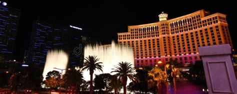 Bellagio Fountains editorial photo. Image of mist, city - 27935471