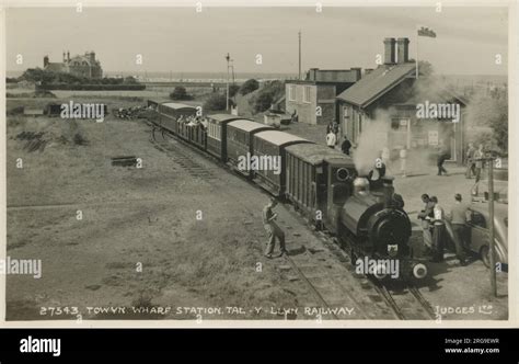 Wharf Railway Station, Towyn - Tywyn, Talyllyn Narrow Gauge Railway ...