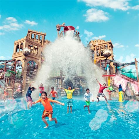 Yas Waterworld Premium - Dubai | Project Expedition