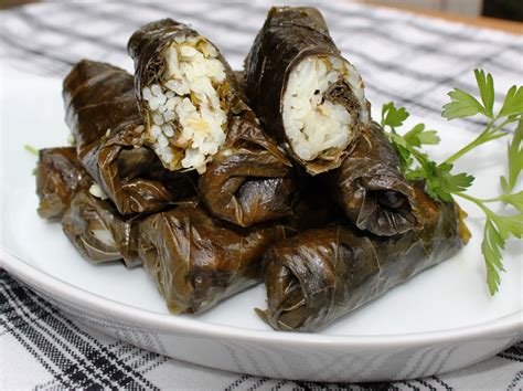 Zsu's Vegan Pantry - The How To: Dolmas