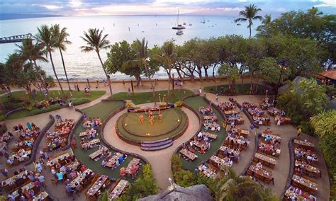 Old Lahaina Luau-Sells Out Months in Advance - Maui Sights and Treasures