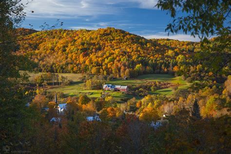 Classic Vermont Fall Foliage Tour (All DAY) – Local Captures