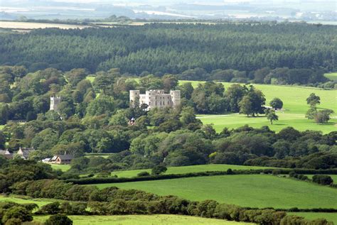 Looking down onto Lulworth Castle. Lulworth Castle, in East Lulworth ...