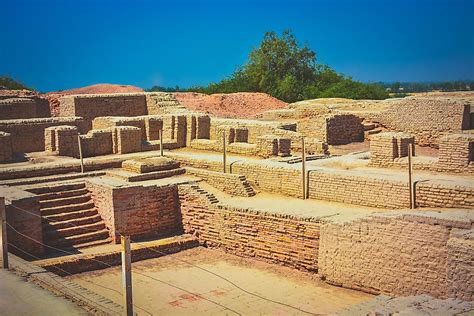 Great Bath Mohenjo Daro Civilization - lrjourneay