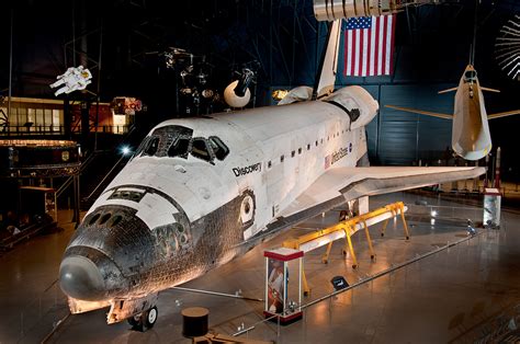 Tire marks and teardrop tiles: Smithsonian curator on shuttle Discovery ...