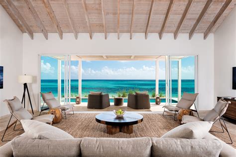 The best luxury hotels, resorts & villas in Turks and Caicos