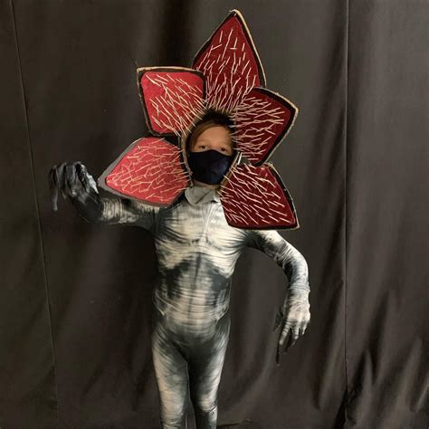 My son made his demogorgon costume (headpiece) and finally felt like “a ...