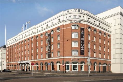 RAMADA ENCORE BELFAST CITY CENTRE - Now €68 (Was €̶7̶5̶) - UPDATED 2019 ...