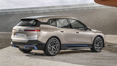 New 2021 BMW iX electric SUV revealed with 600 kilometre range ...