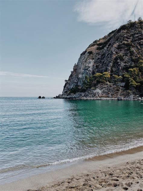 15 Best Beaches in Ischia That Are Totally Worth Visiting