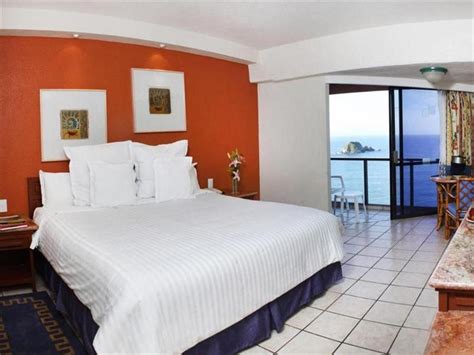 Barcelo Ixtapa - All Inclusive in Mexico - Room Deals, Photos & Reviews