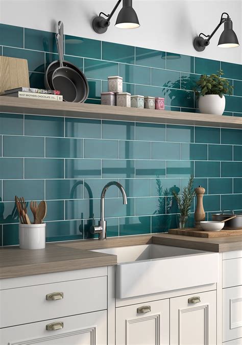 Flow tiles. Ceramic Wall - Roca Tile USA | Kitchen interior, Kitchen ...