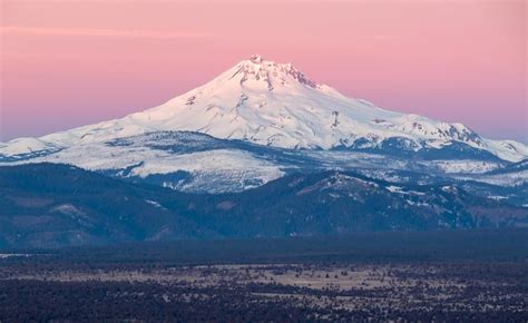 East side of Mt. Jefferson Oregon's second highest mountain [OC] [1080 ...