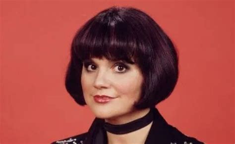 What Is Linda Ronstadt's Daughter Mary Clementine Ronstadt Up To?