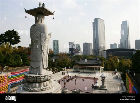 Bongeunsa Temple. Buddhist temple founded in the eighth century ...