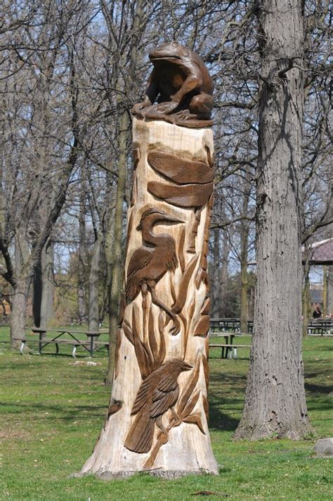 Tree stump carving | Tree stump carvings, Stump carving, Tree carving