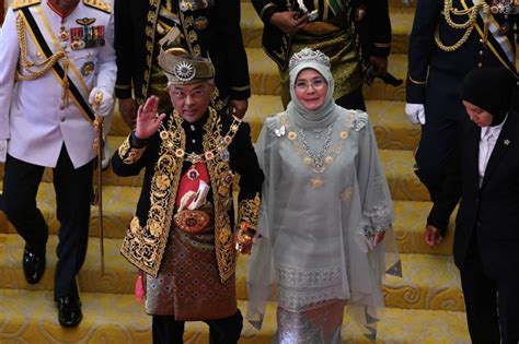 [UPDATED] Agong bids farewell to MPs, urges unity for nation | Malaysia ...