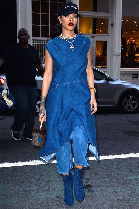 10 Rihanna Looks That Prove She's a Style Icon · Beautifulfeed