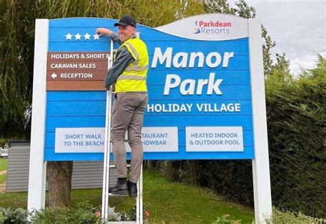 Four star rating for Manor Park Holiday Park in Hunstanton