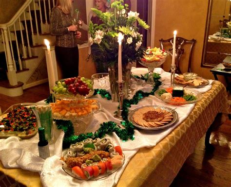 Dinner party recipes, Wedding dinner food, Dinner party table