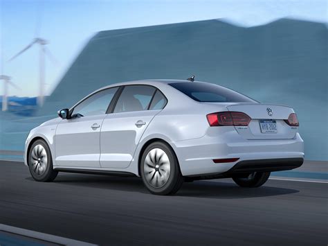 2014 Volkswagen Jetta Hybrid - Price, Photos, Reviews & Features