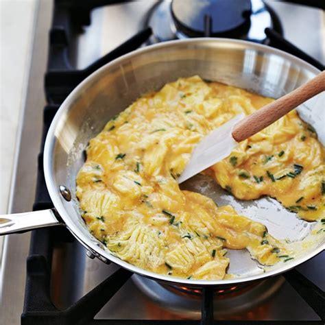 All-Clad d5 Stainless-Steel Fry Pan | Williams Sonoma