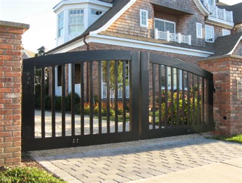 Modern Vertical Strip Metal Driveway Gate Custom Fabricated - Etsy