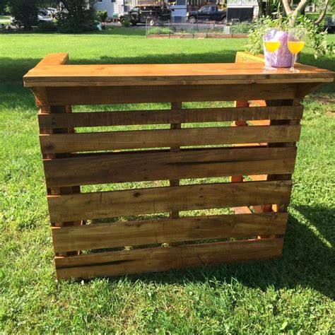 Oak Pallet Bar for Father's Day | Pallet bar, Pallet ideas easy, Pallet ...