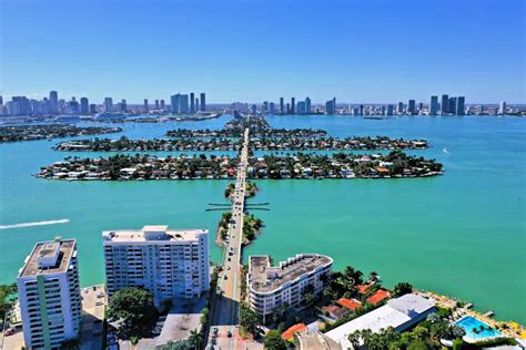 The Venetian Islands: Miami Beach’s Hottest Island Neighborhoods ...