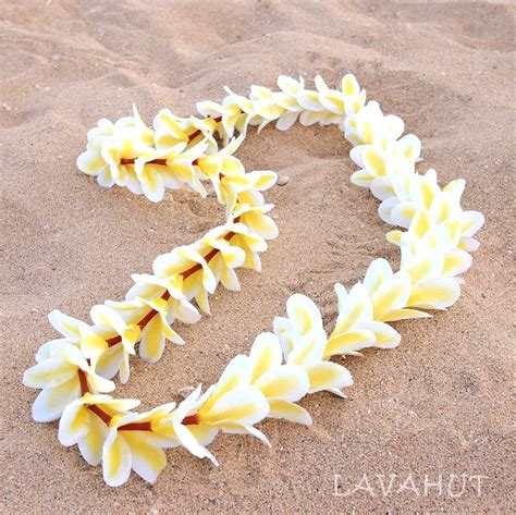 Plumeria Yellow Hawaiian Flower Lei