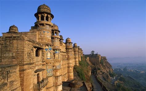 Gwalior Fort - India's most impregnable fortress | Mystery of India