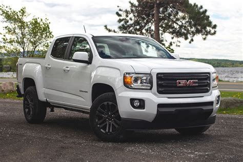 GMC Canyon Leveling Kit Becomes Available | GM Authority