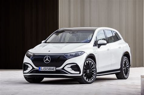 Mercedes-Benz EQS electric SUV revealed, to sit alongside GLS | Autocar ...