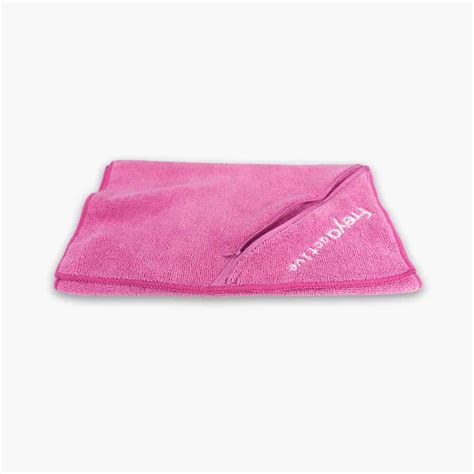 Microfiber Gym Towel with Zipper Pocket - APlustowel